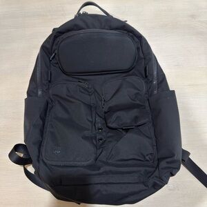 Rare out of print Lululemon Cruiser Backpack bag 22L